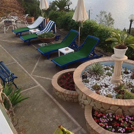 Bb La Guardiia Bed & Breakfast
