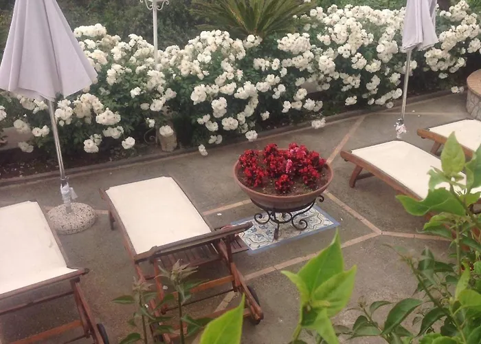 Bed & Breakfast Bb La Guardiia 4*